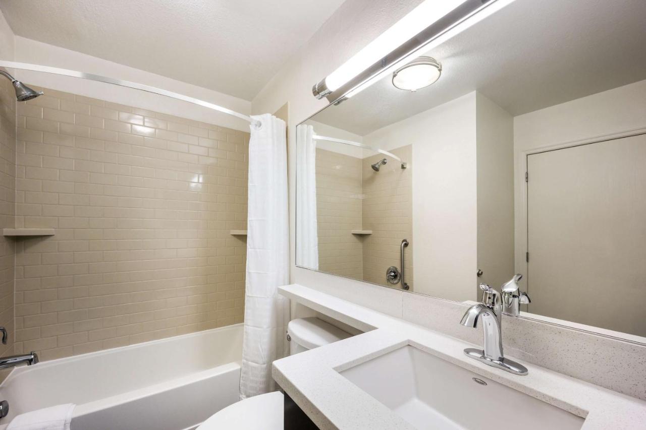 Sonesta Simply Suites Dallas Galleria מראה חיצוני תמונה